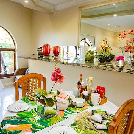 La Loggia Bed And Breakfast Durban Bagian luar foto