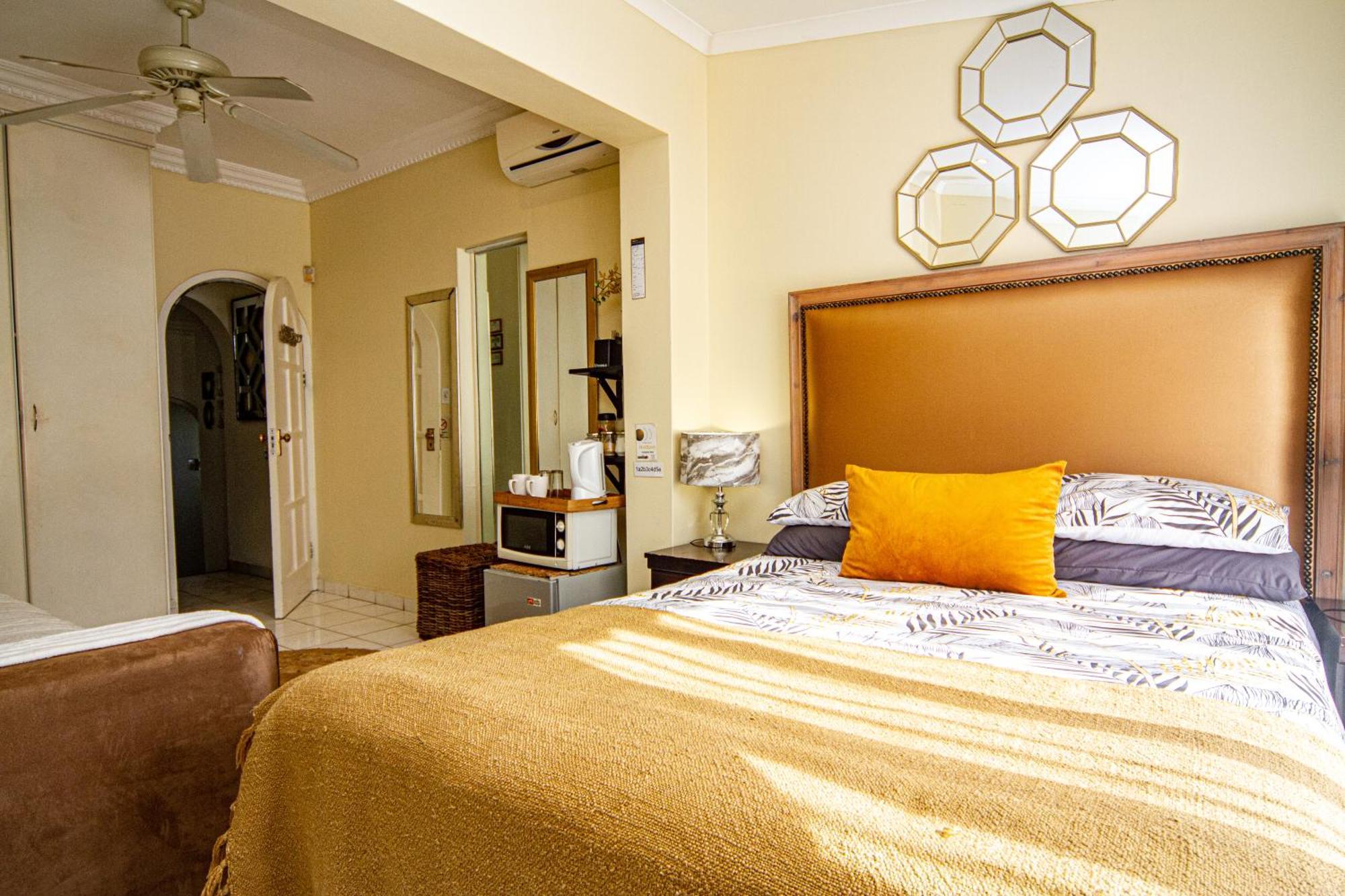 La Loggia Bed And Breakfast Durban Bagian luar foto